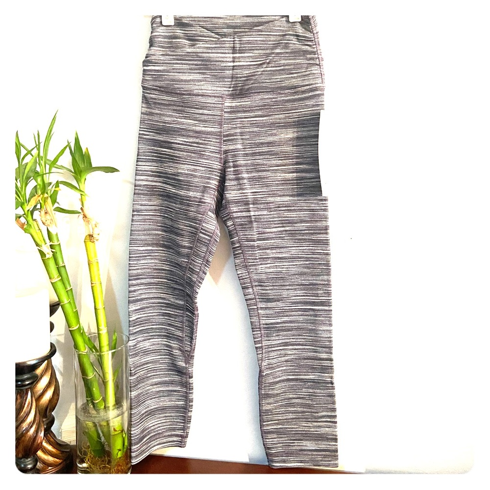 Lululemon Align Crops